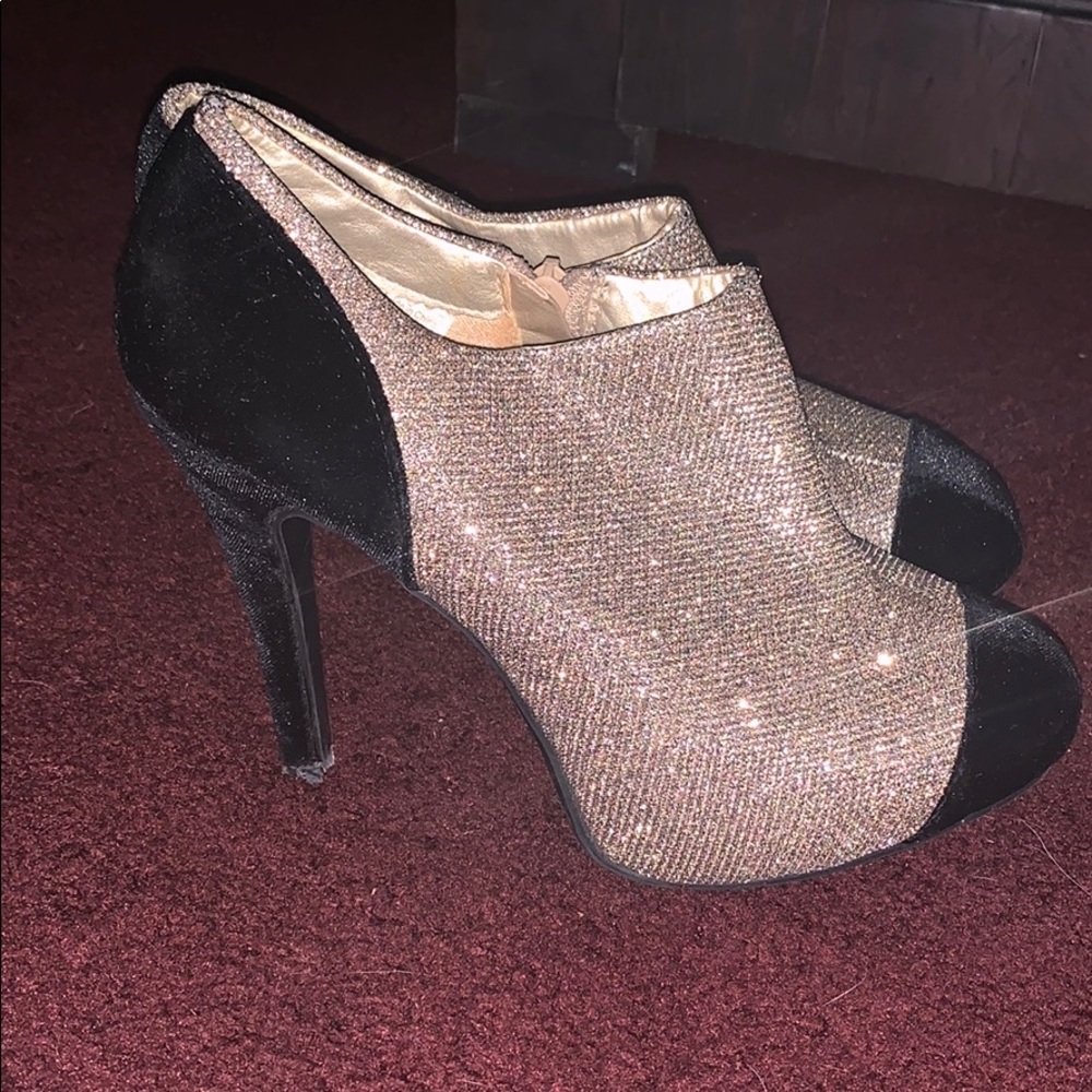 Glam girl high heels booties✨